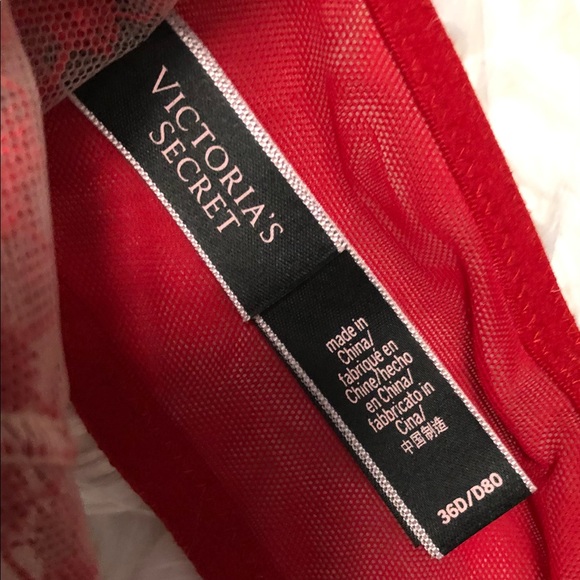 Victoria’s Secret 34DD (34E) LUXE Red Unlined Plunge Bra Embroidered She… - Picture 7 of 7